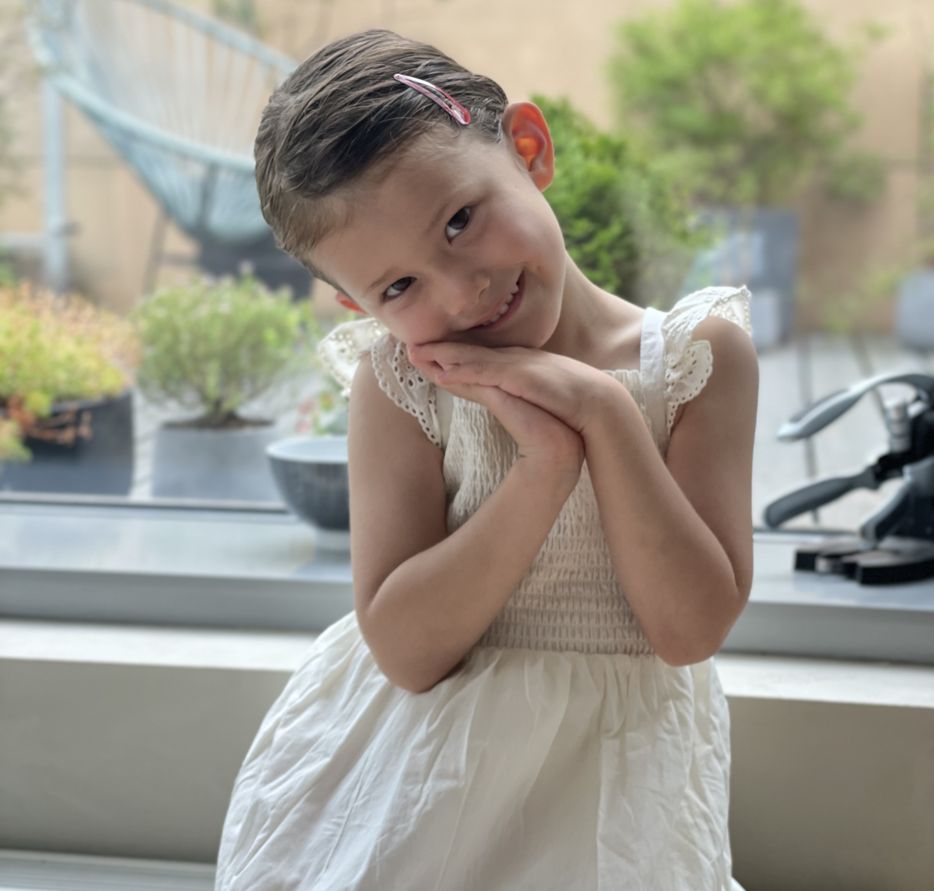 Trying her new summer dress - Adeline Lee Høie